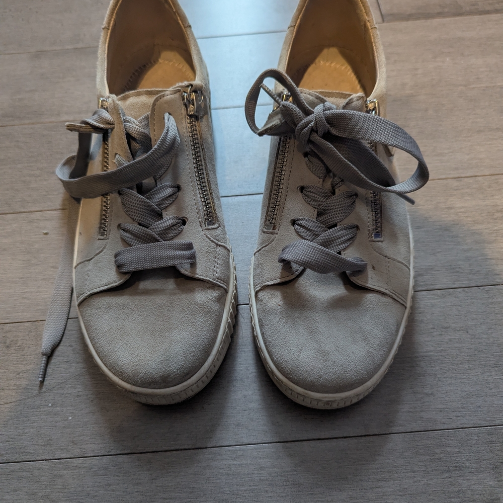 Gabor Gray Sneakers